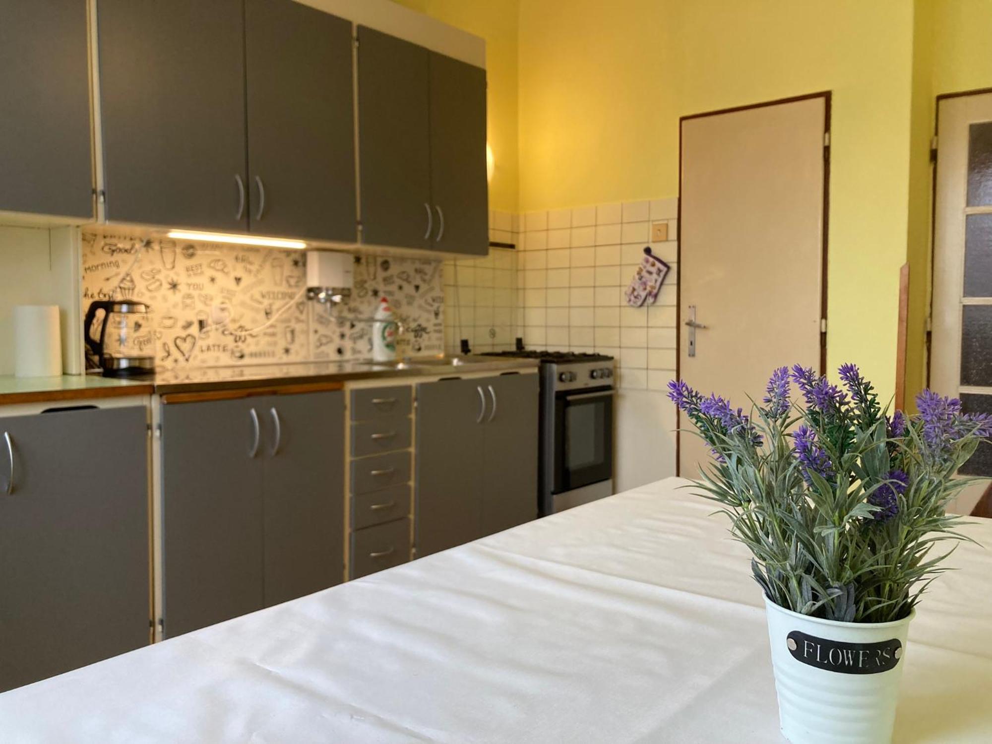 Spacious Apartment - Free Parking! Prag Dış mekan fotoğraf