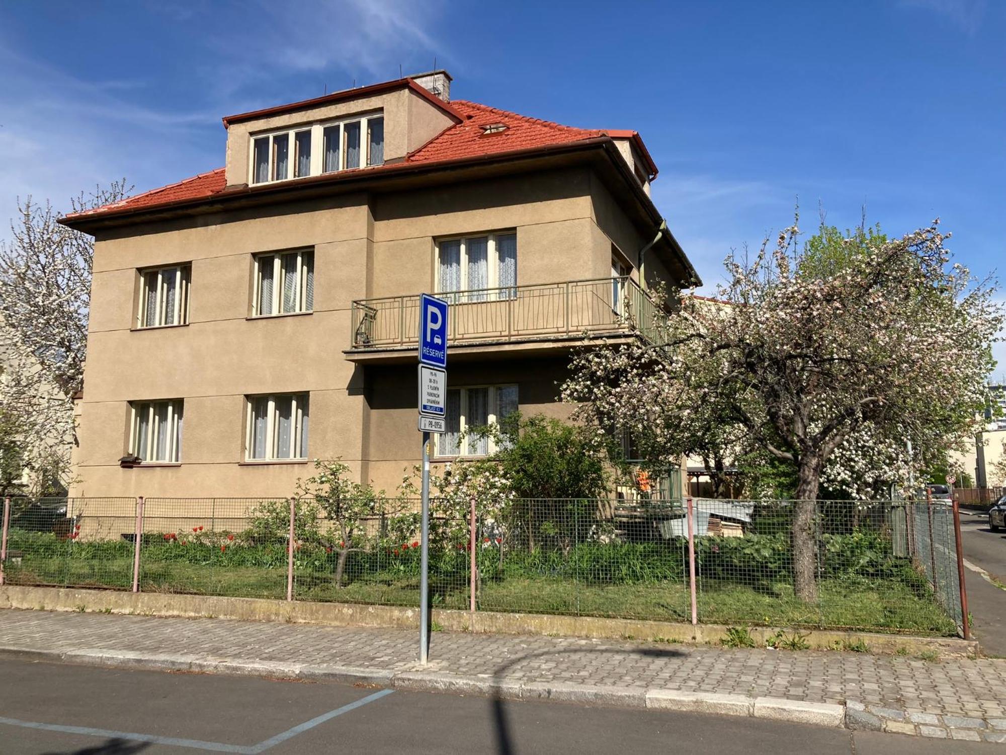 Spacious Apartment - Free Parking! Prag Dış mekan fotoğraf